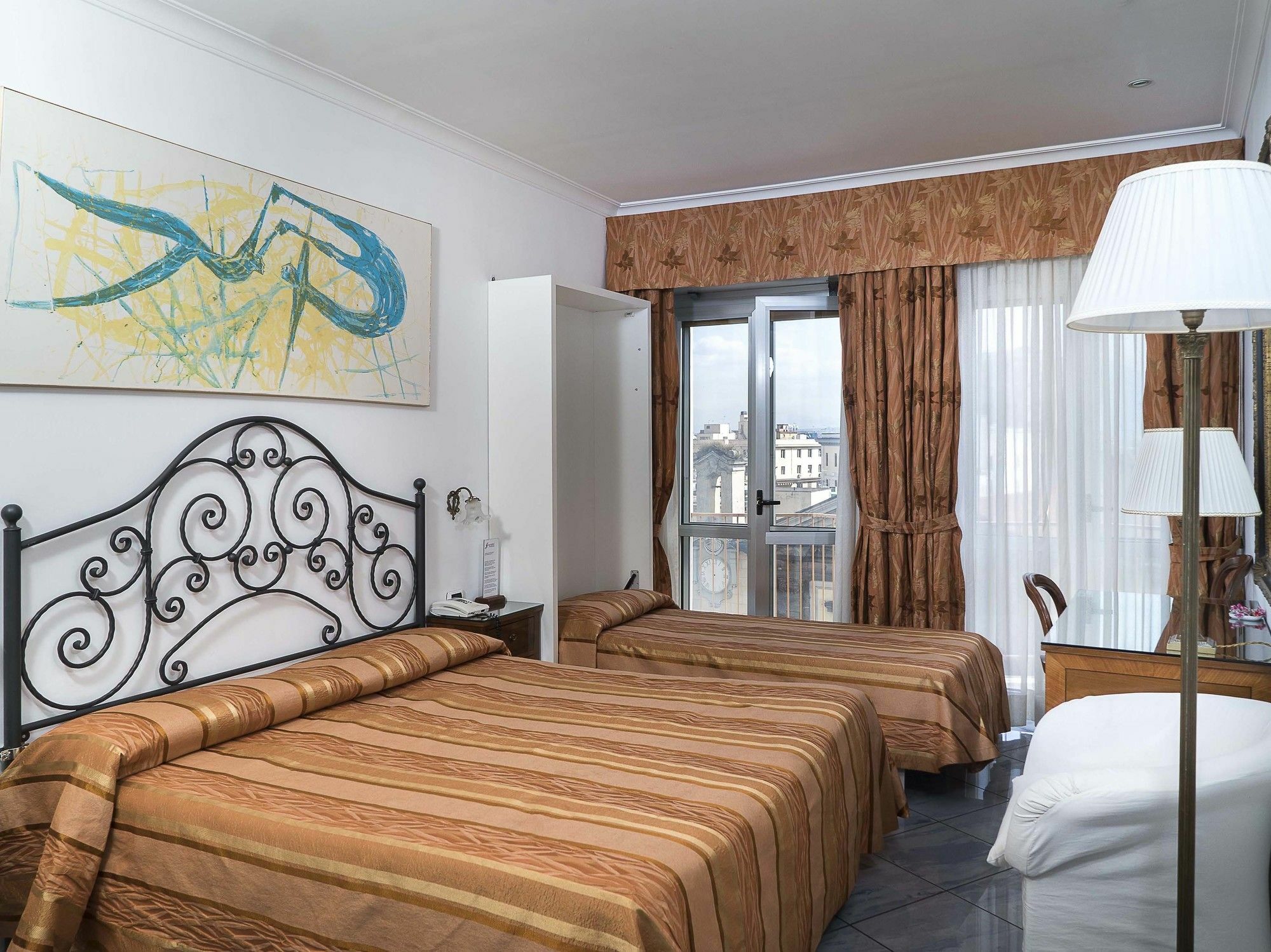 Fiorentini Residence Napoli Buitenkant foto